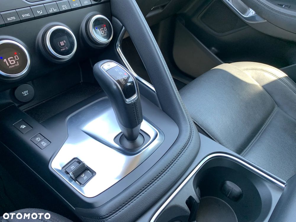 Jaguar E-Pace 2.0 i4D AWD S - 17