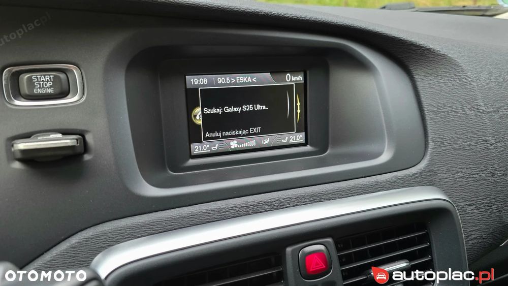 Volvo V40 T2 You - 19