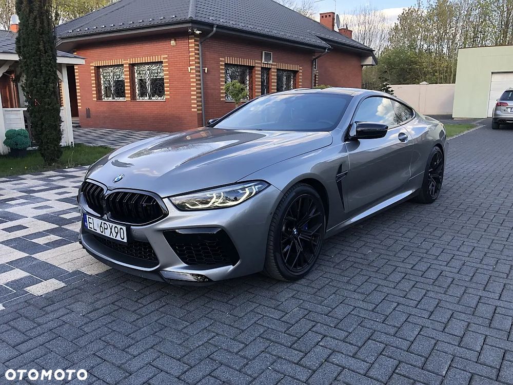BMW M8 - 8