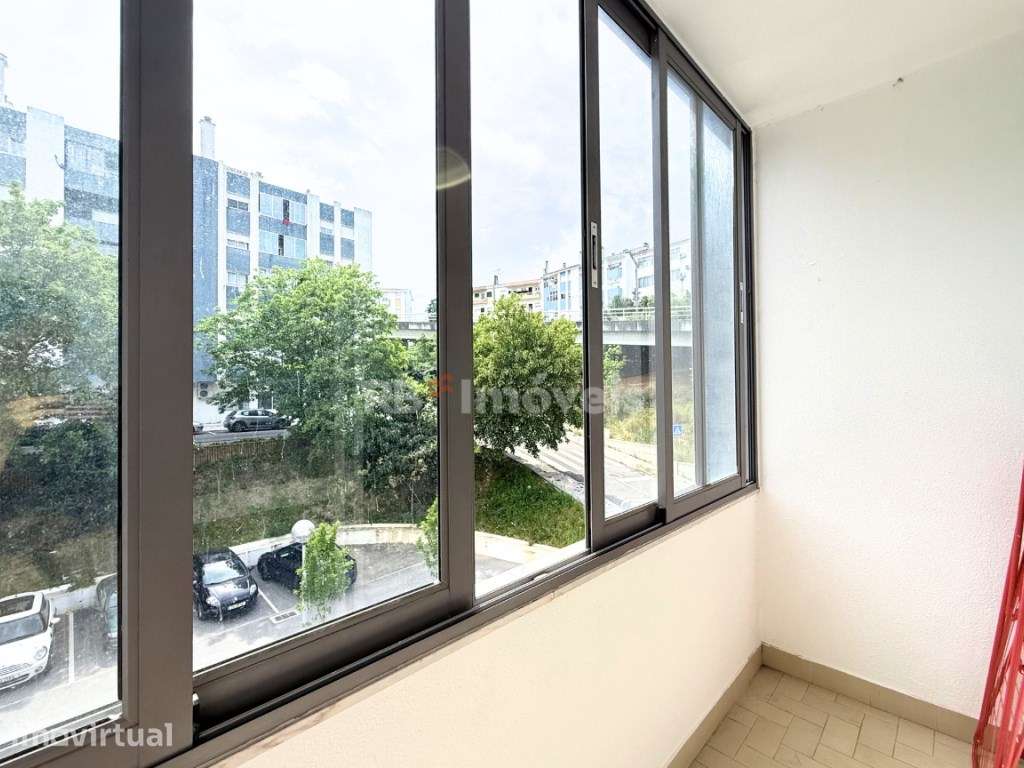 Apartamento T2 c/ Parqueamento, Arrecadação e Elevador - Torres Novas - Grande imagem: 5/43