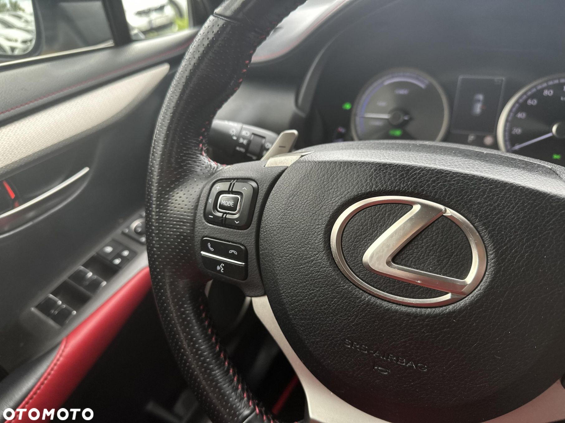 Lexus NX - 13