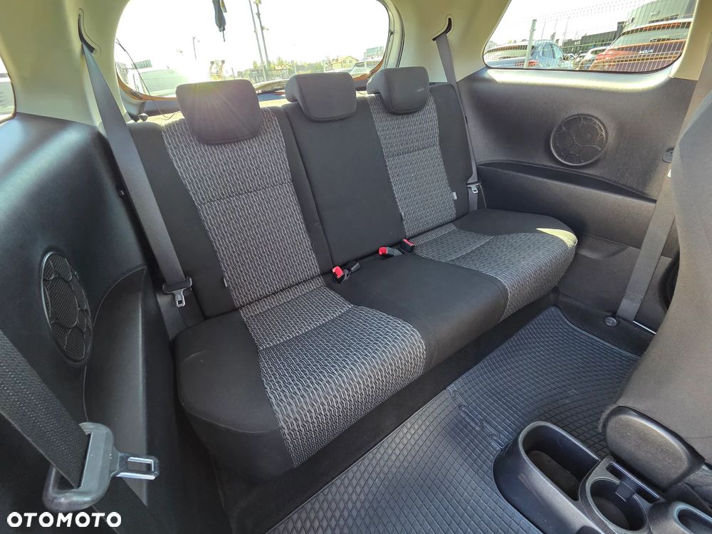 Toyota Yaris 1.0 Luna - 34