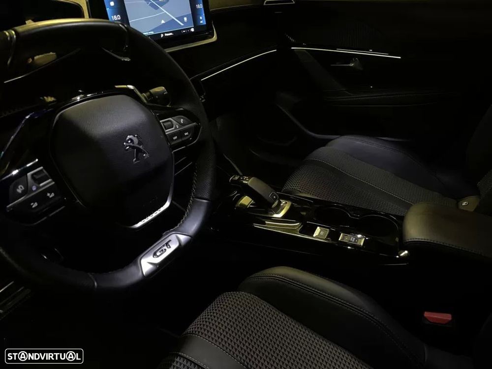 Peugeot 208 1.2 PureTech GT Line EAT8 - 23