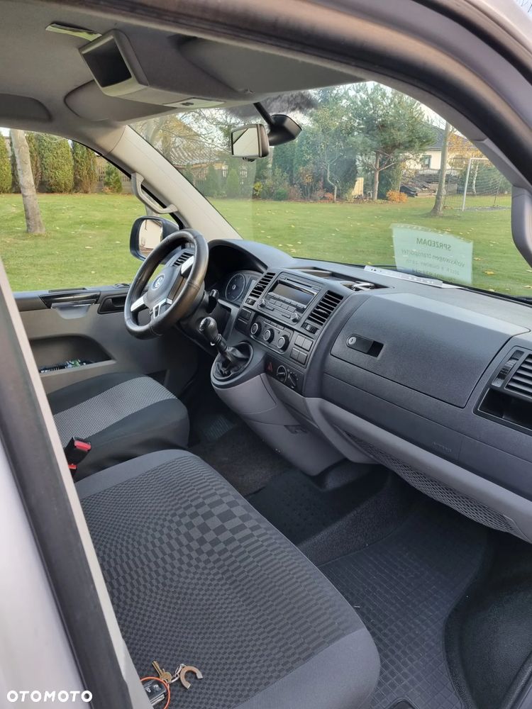 Volkswagen Transporter - 5