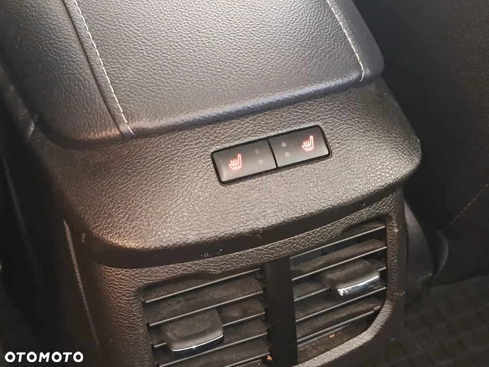 Ford Mondeo 2.0 EcoBlue Titanium - 21