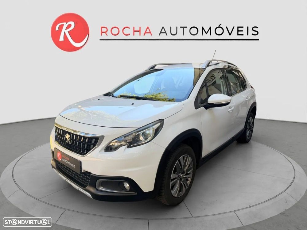 Peugeot 2008 1.2 PureTech Allure - 2