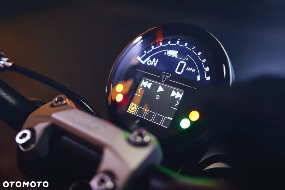 Triumph Trident - 31