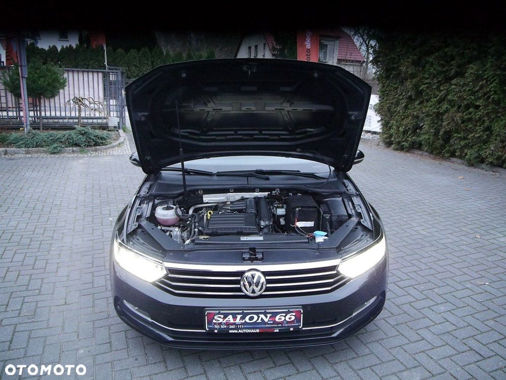 Volkswagen Passat Variant - 12