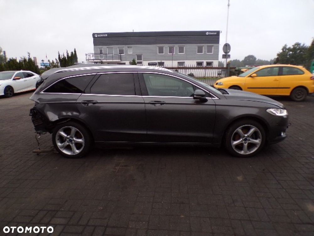 Części - Ford Mondeo MK5 2.0 TDCI 180 KM KOMBI 16R - 1