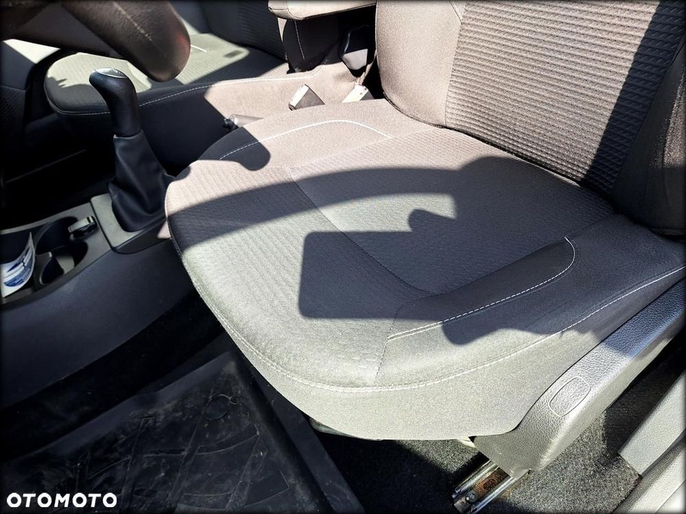 Dacia Lodgy 1.6 SCe Laureate S&S - 7