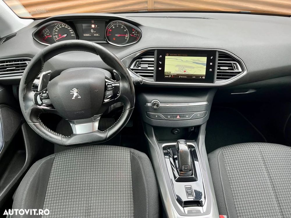 Peugeot 308 SW PureTech 130 GPF EAT8 Stop & Start Active Business-Paket - 10