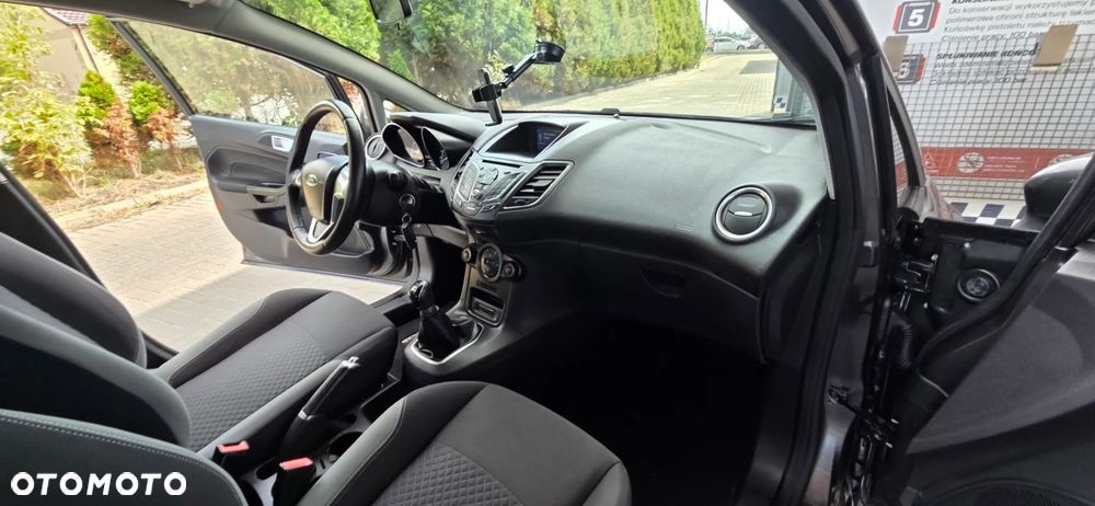 Ford Fiesta 1.25 Gold X EU6 - 39