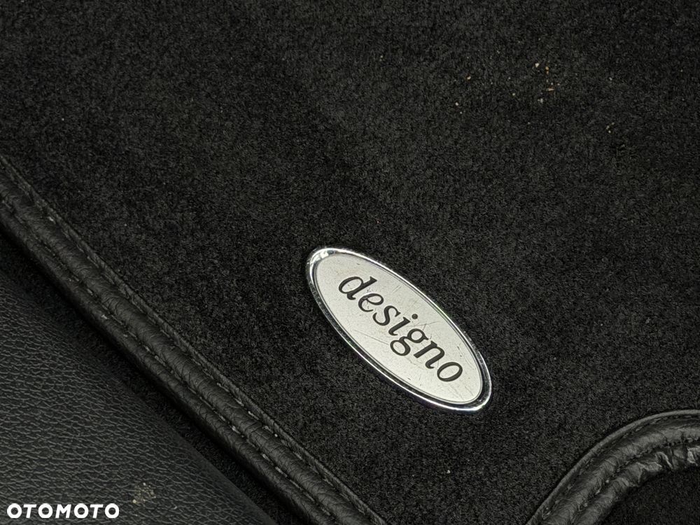 Mercedes-Benz Klasa E 220 d 4-Matic 9G-TRONIC - 32