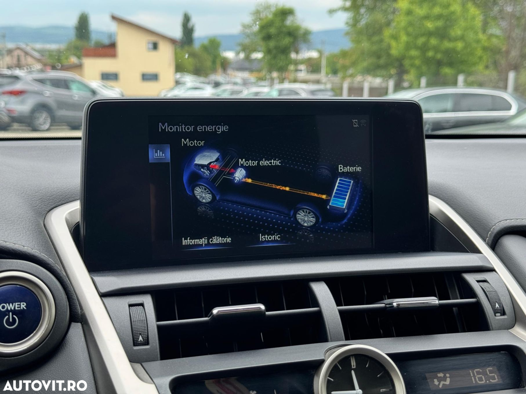Lexus Seria NX - 10