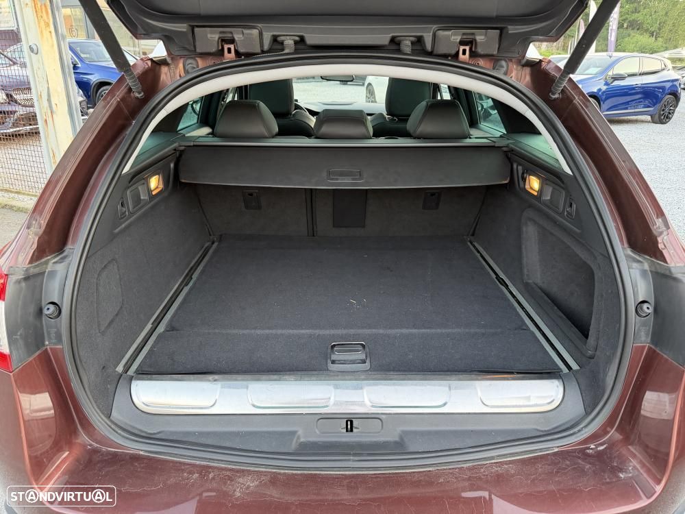 Peugeot 508 RXH 2.0 HDi Hybrid4 2-Tronic 104g - 28