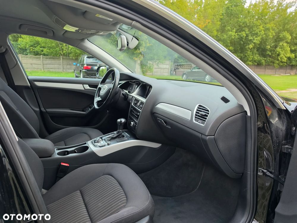 Audi A4 Avant 2.0 TDI clean diesel Multitronic - 27