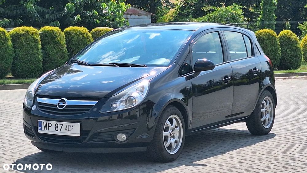 Opel Corsa 1.4 16V Cosmo - 23
