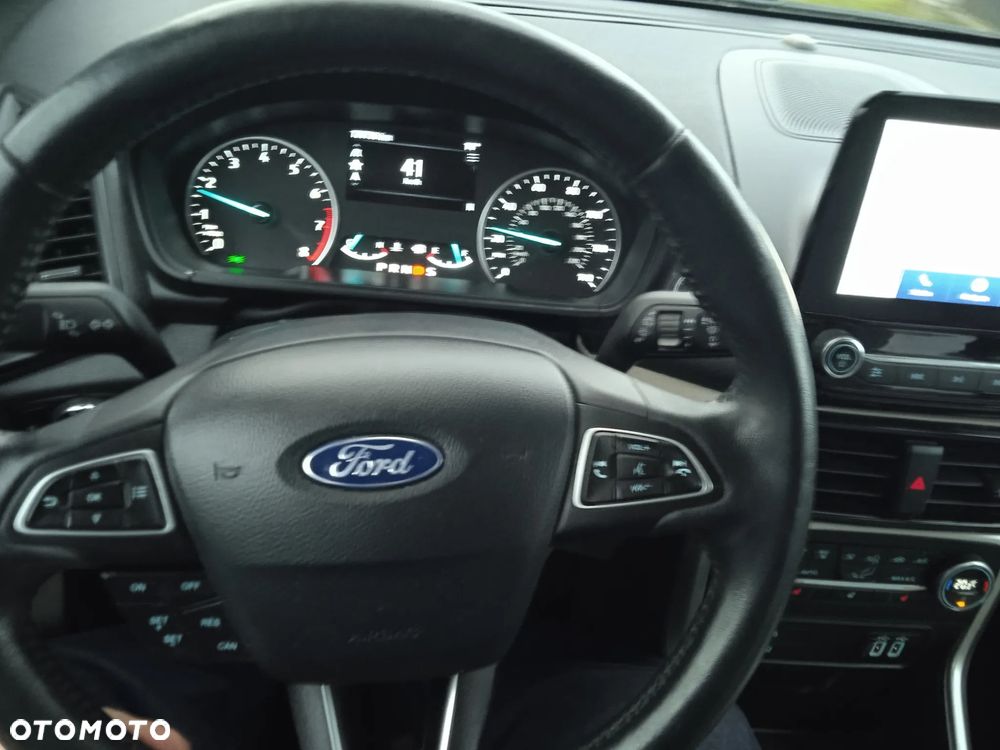 Ford EcoSport - 12