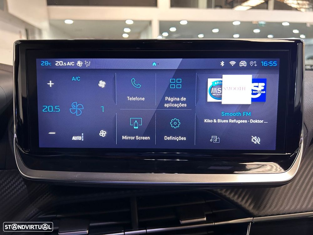 Peugeot 2008 1.2 Hybrid Allure e-DCS6 - 26