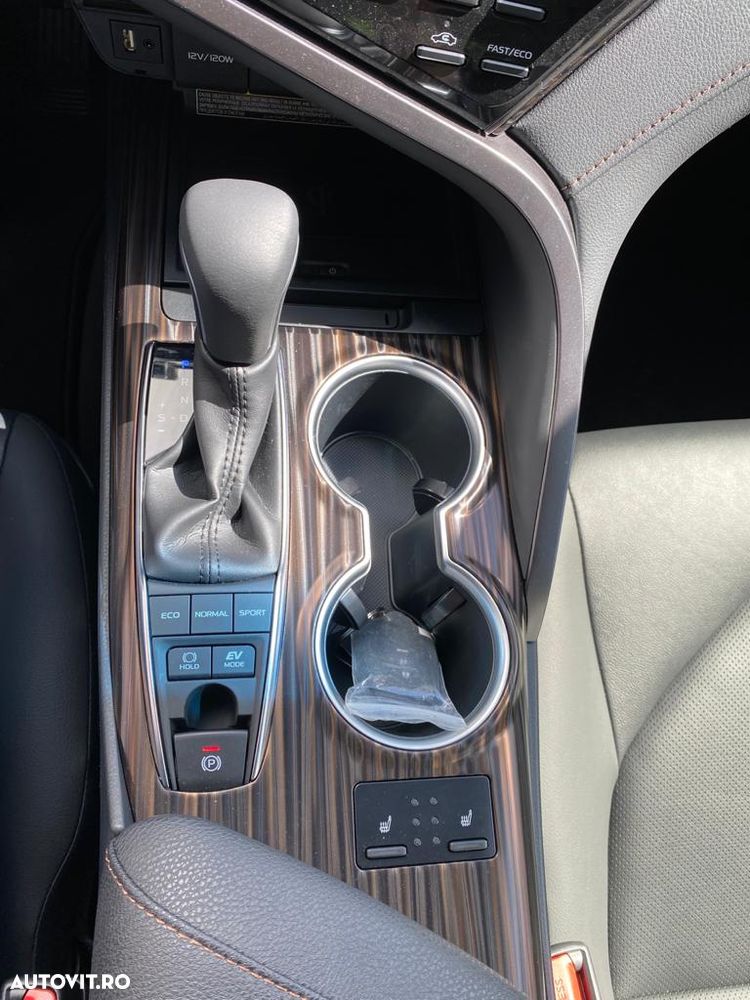 Toyota Camry 2.5 Dynamic - 7