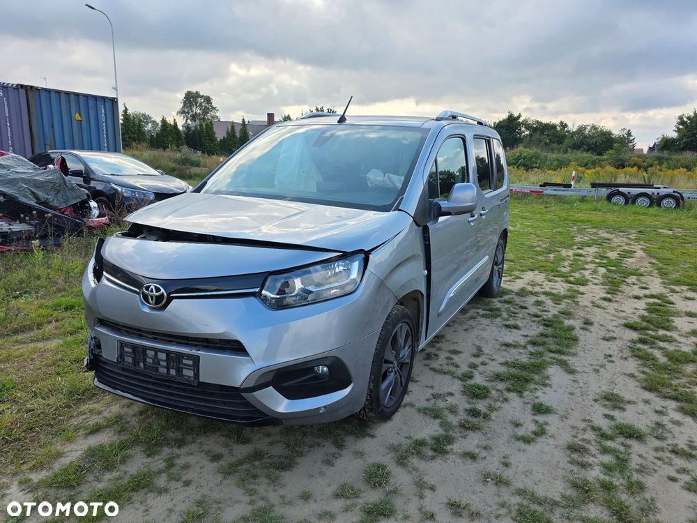 Toyota Proace City Verso 1.5 D-4D Family - 2