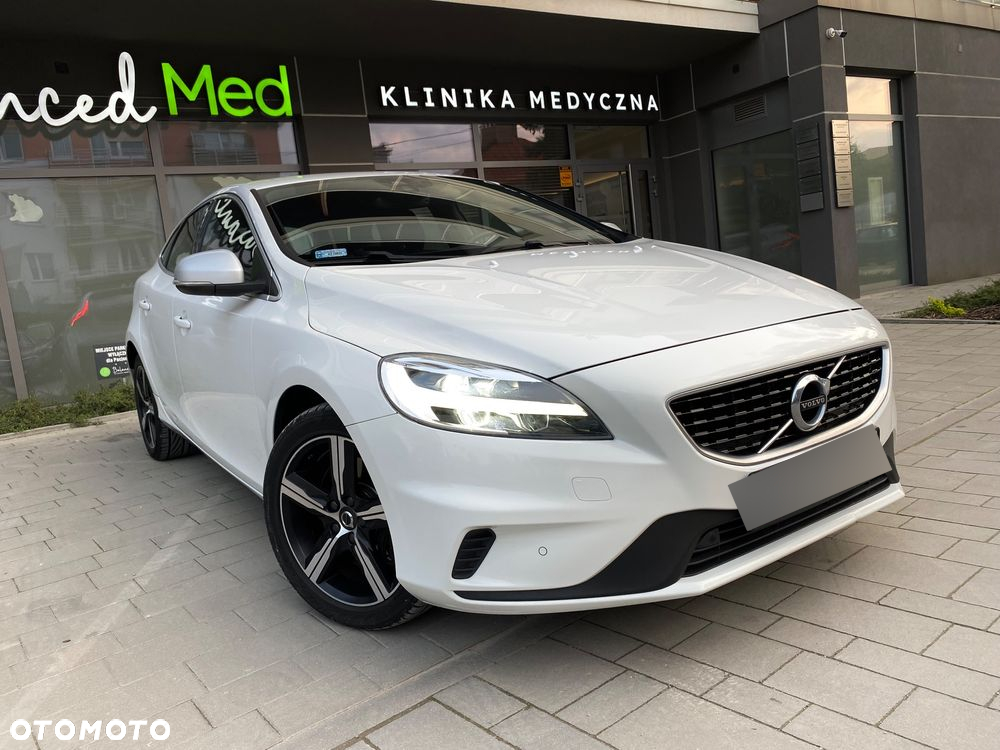 Volvo V40 T4 Drive-E R-Design Momentum - 9