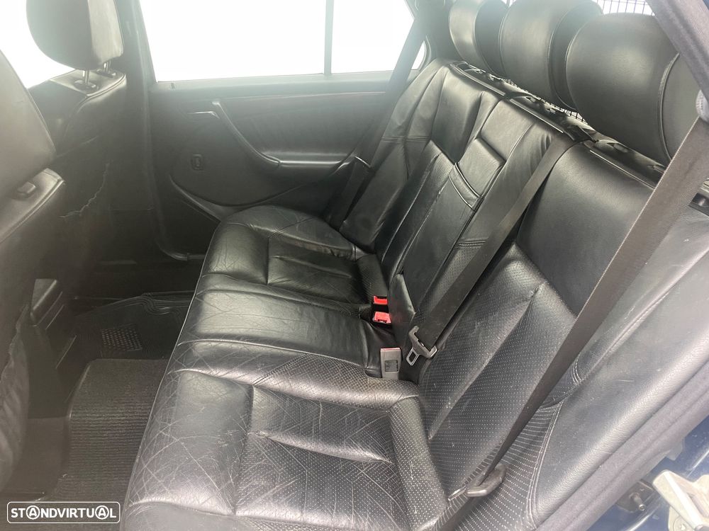 Mercedes-Benz C 180 Elegance - 5