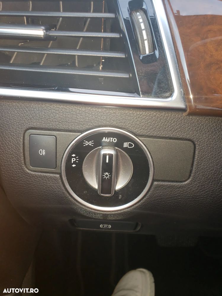Mercedes-Benz GLS - 23
