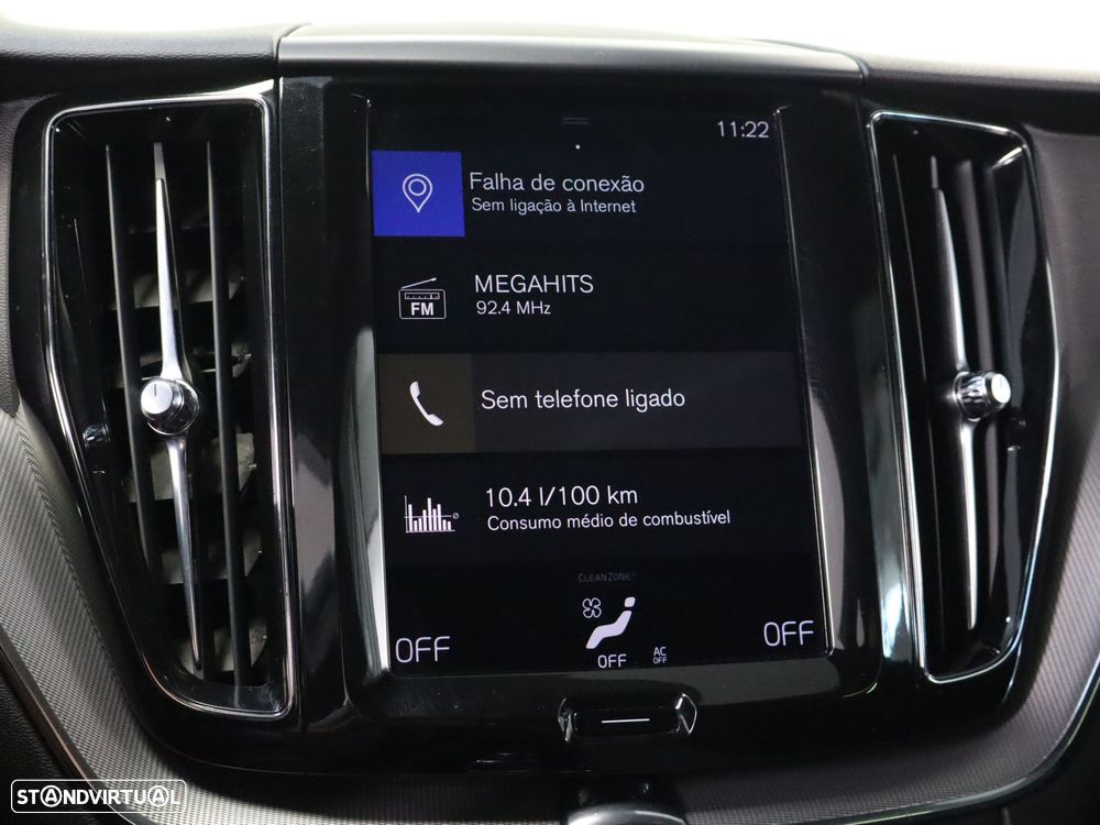 Volvo XC 60 2.0 T8 PHEV R-Design AWD - 16