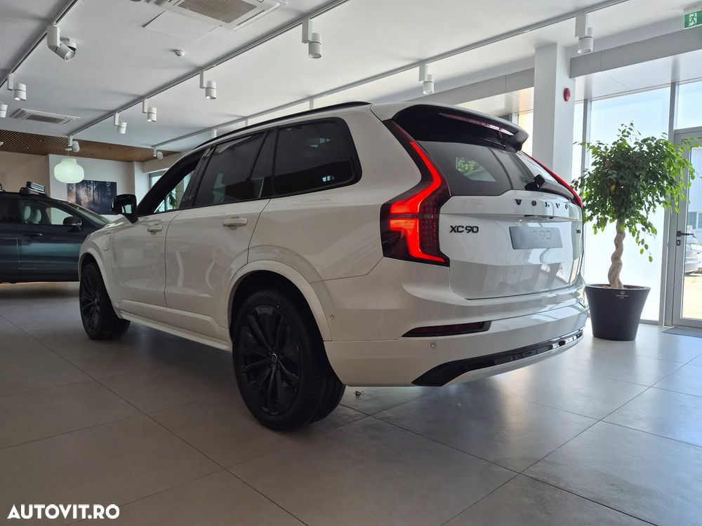 Volvo XC 90 T8 AWD PHEV Ultra Black Edition - 14