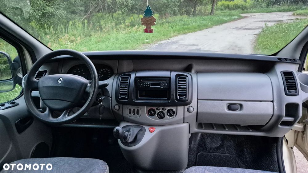 Renault Trafic - 7
