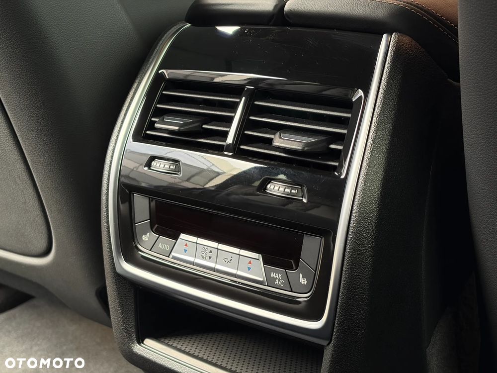 BMW X5 xDrive30d mHEV M Sport sport - 29