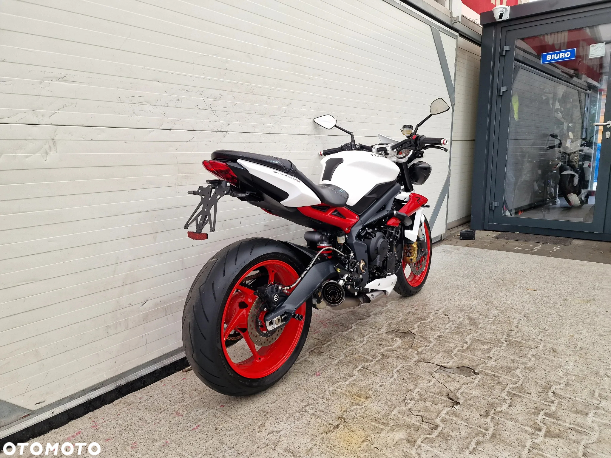 Triumph Street Triple - 21