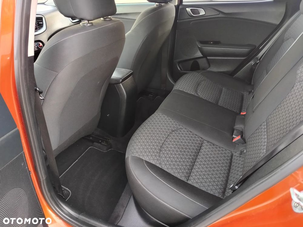 Kia XCeed 1.4 T-GDI M - 14