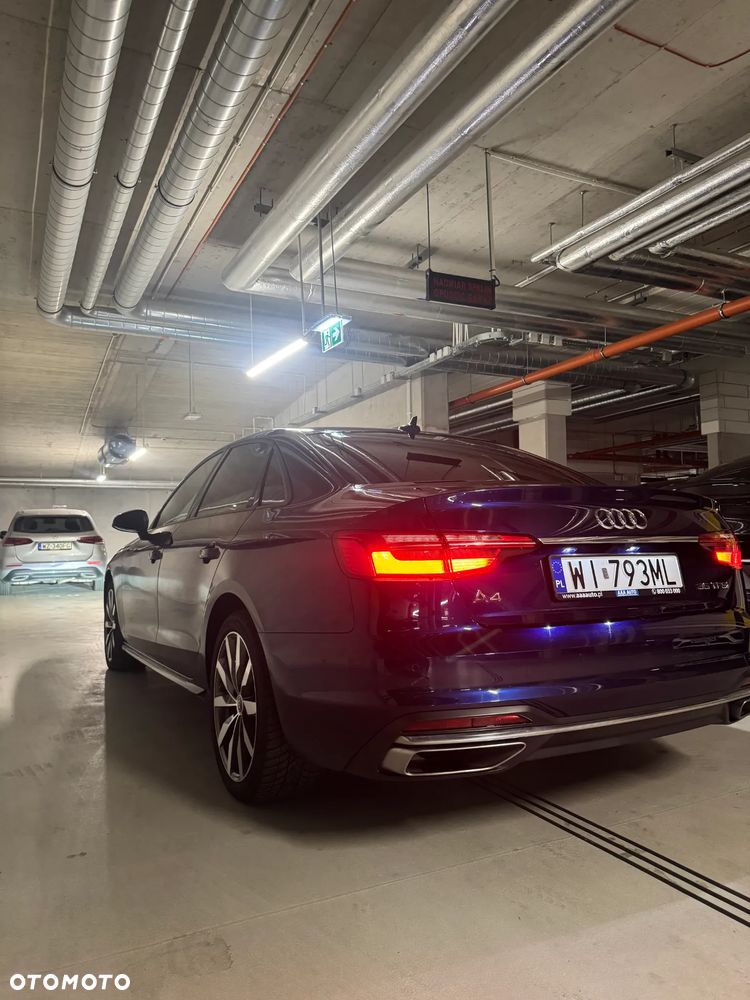 Audi A4 Limousine - 4