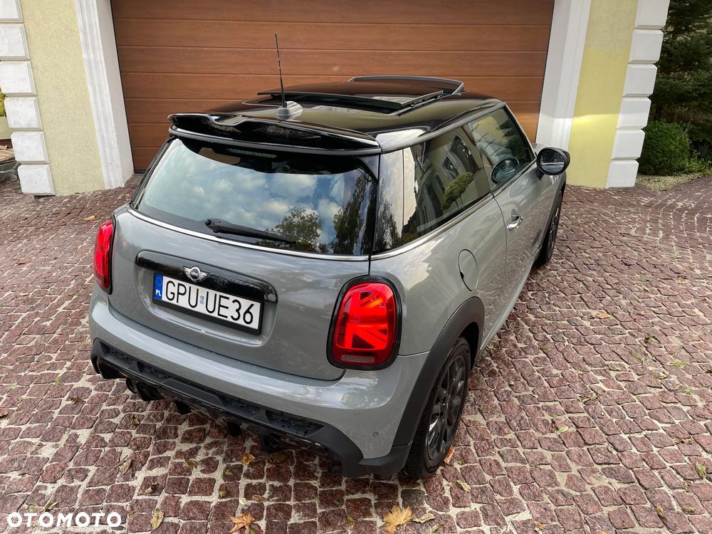 MINI ONE - 8