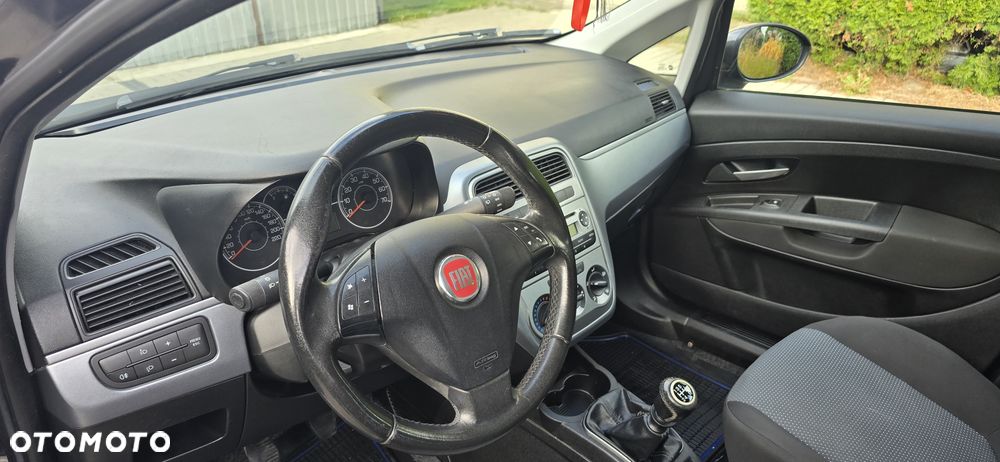 Fiat Punto 1.2 8V - 10
