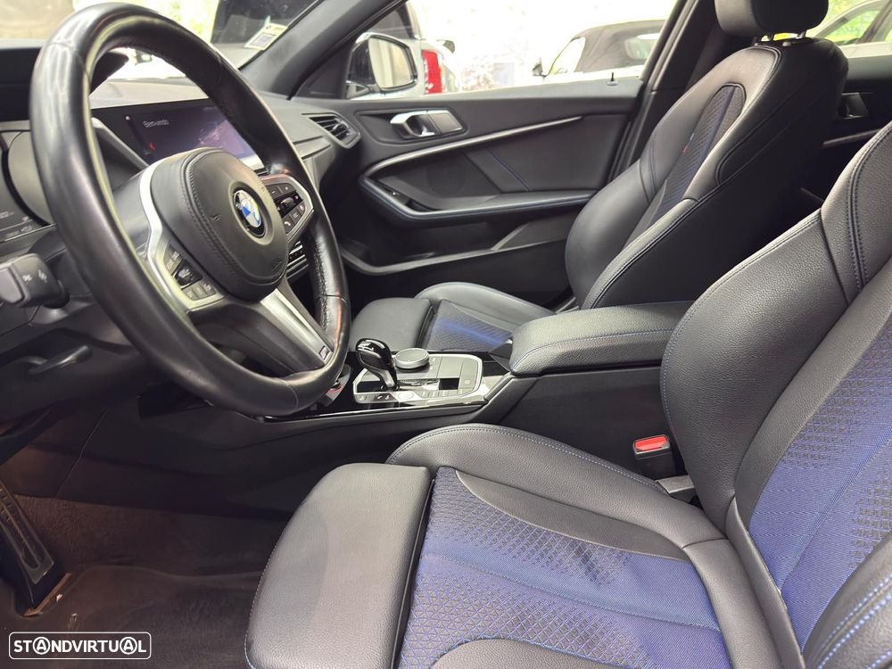BMW 116 d Pack Desportivo M Auto - 13
