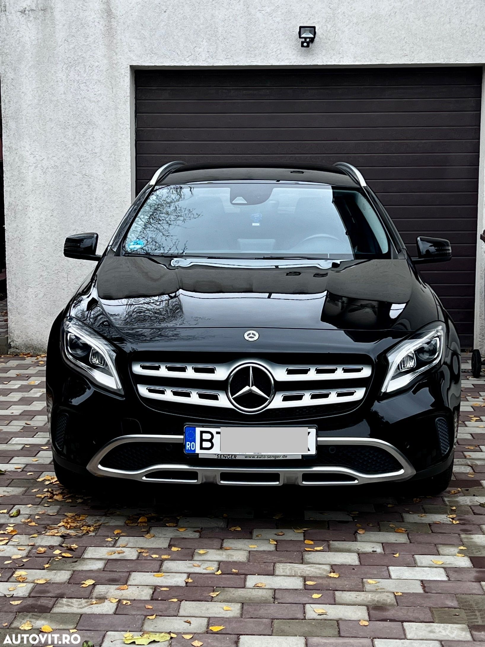 Mercedes-Benz GLA 250 4Matic 7G-DCT - 1