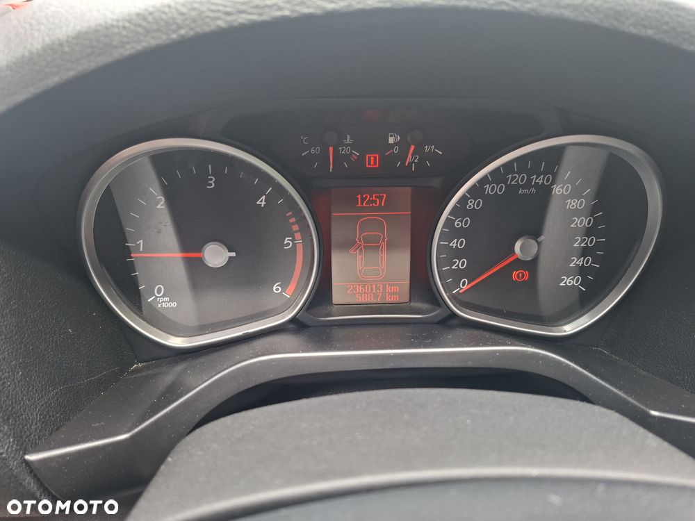 Ford S-Max - 7