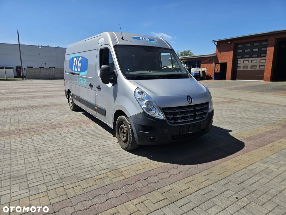 Renault Master - 1
