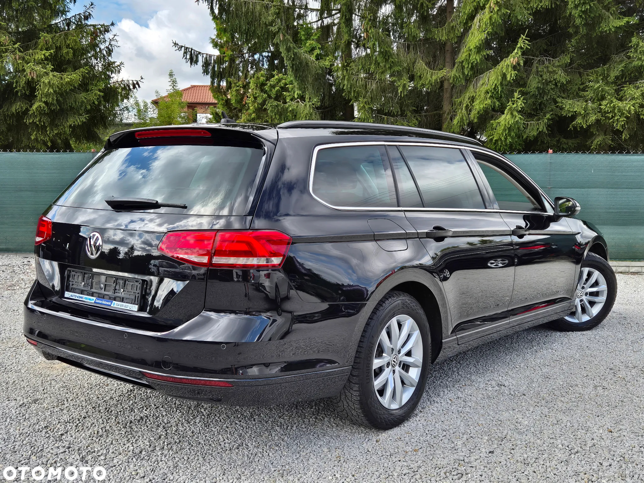 Volkswagen Passat Variant 2.0 TDI SCR DSG Elegance - 12