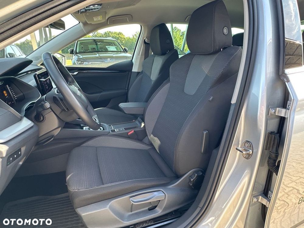 Skoda Octavia 1.5 TSI mHEV Selection DSG - 26