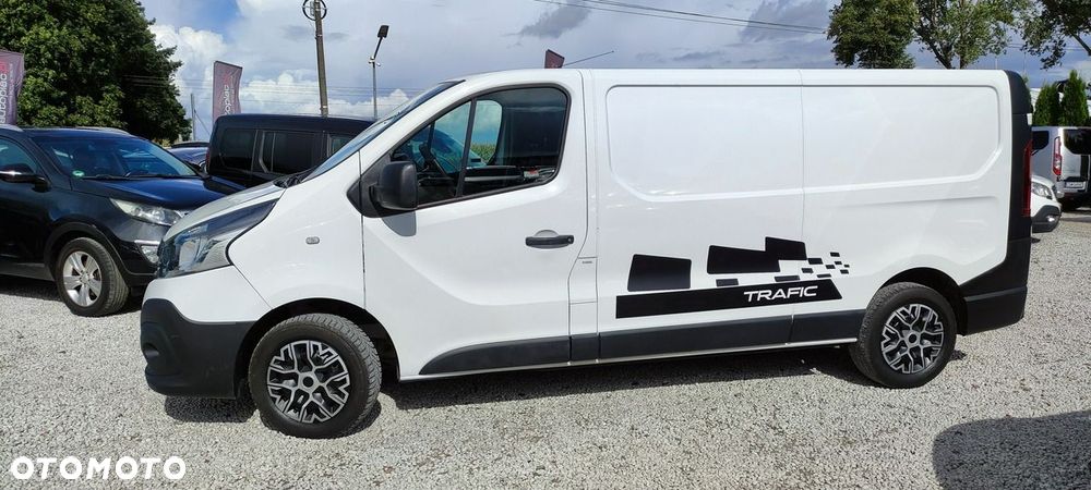 Renault Trafic - 12