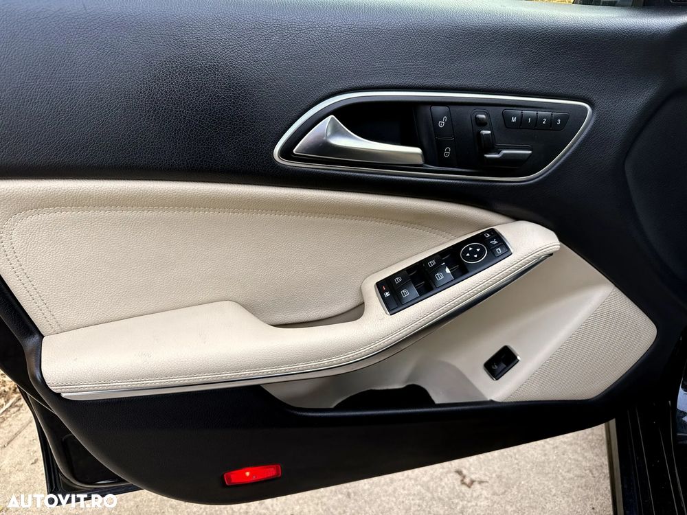 Mercedes-Benz CLA - 25