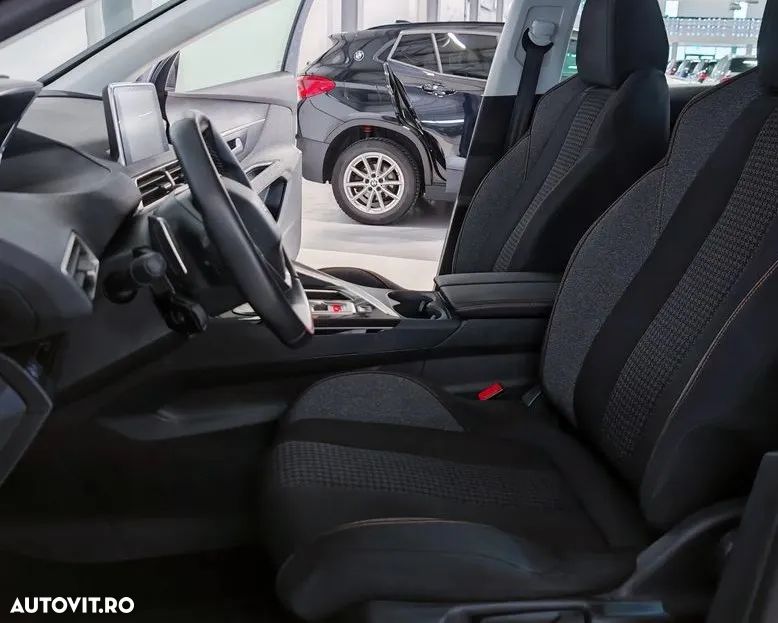 Peugeot 3008 PureTech 130 Stop & Start GPF EAT8 Active Business-Paket - 5
