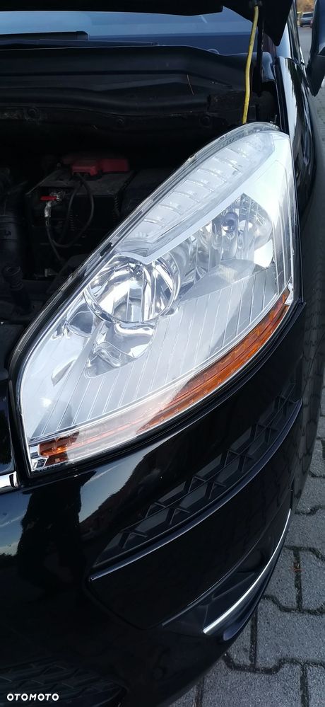 Citroën C4 Picasso - 10