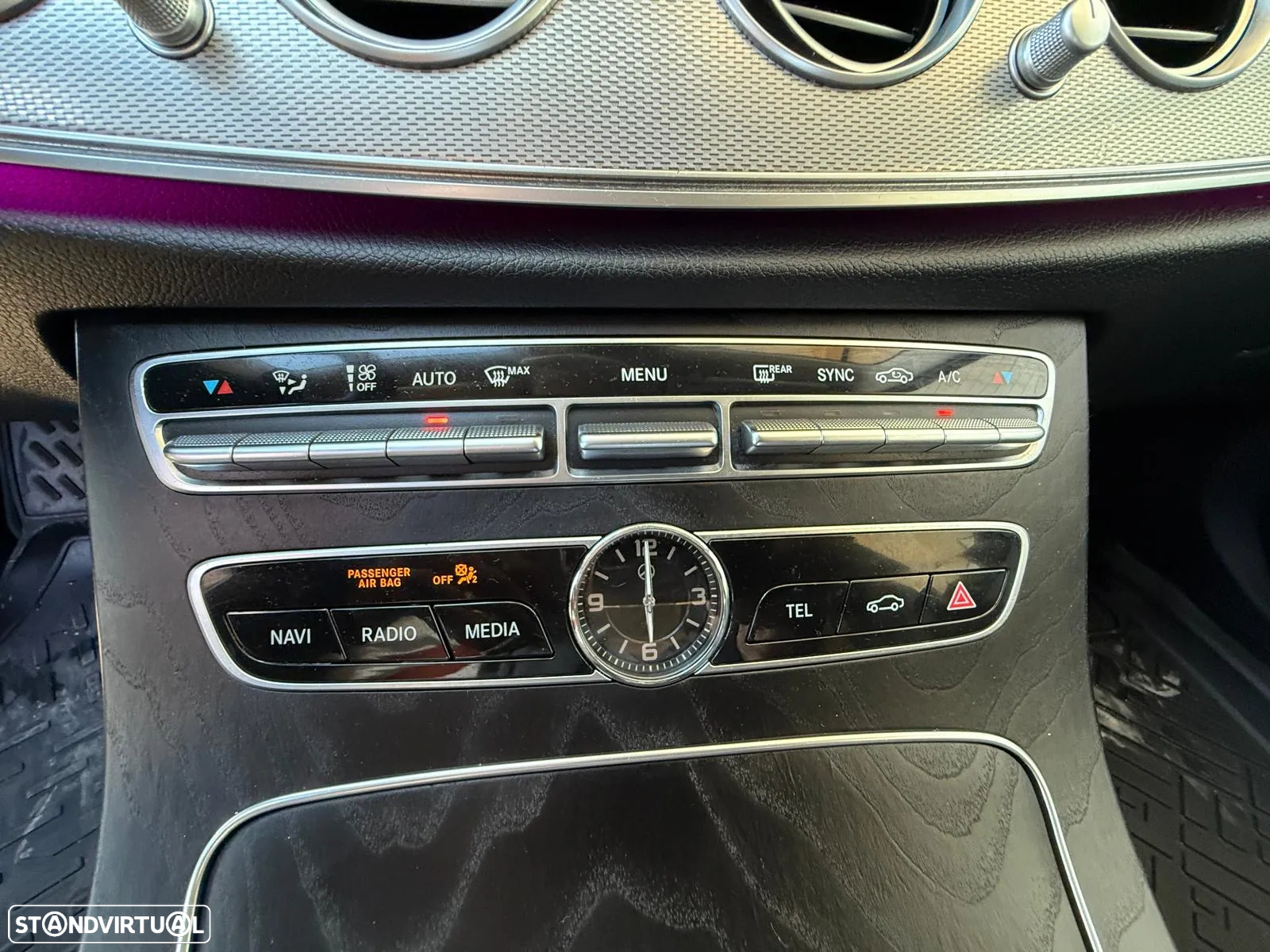 Mercedes-Benz E 200 d Exclusive Line - 19