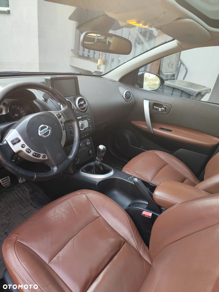 Nissan Qashqai 2.0 Tekna Premium - 6
