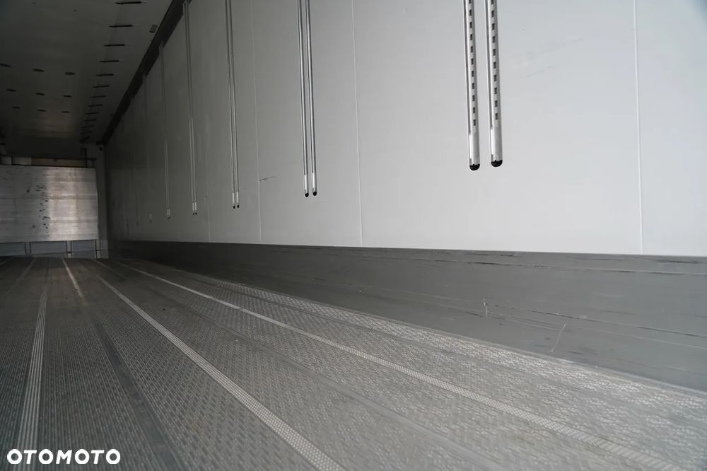 Schmitz Cargobull CHŁODNIA / THERMO KING SLX 300 / DOPPELSTOCK / 2025 ROK / - 26